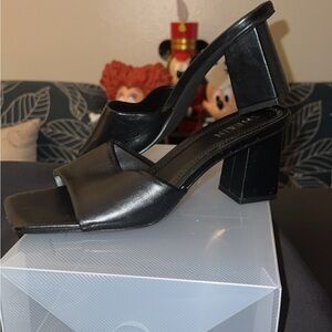 Women Sandals, Chunky Heeled Elegant Sandals Black size 9